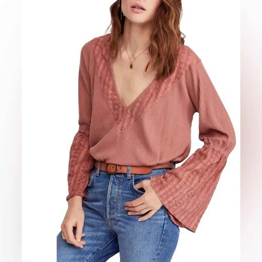 Free People Belle Sleeve Eyelet Top Blouse Parisian Nights Women Small Pink $88